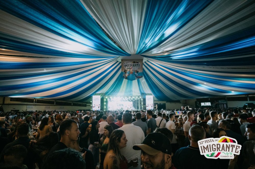 32ª Festa do Imigrante encerra com escolha da realeza e 122 mil visitantes