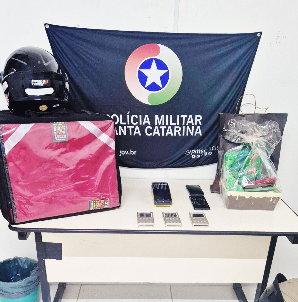 Estelionatário é preso em Blumenau ao aplicar golpes com falsas entregas de cestas de chocolate