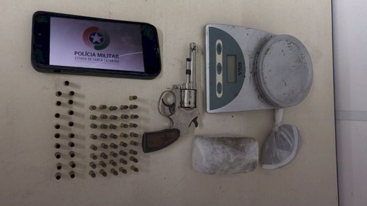 Polícia Militar realiza operação para combater o tráfico de drogas e crime organizado em Gaspar