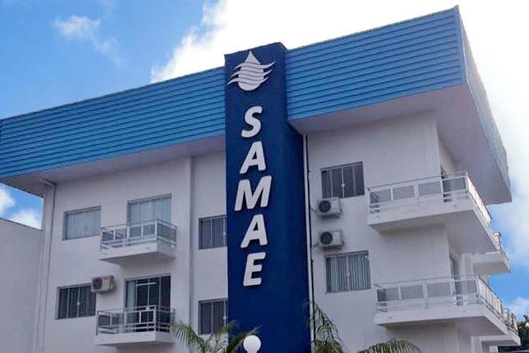 Após reclamações dos moradores, Samae notifica empresa responsável pela coleta de lixo em Gaspar