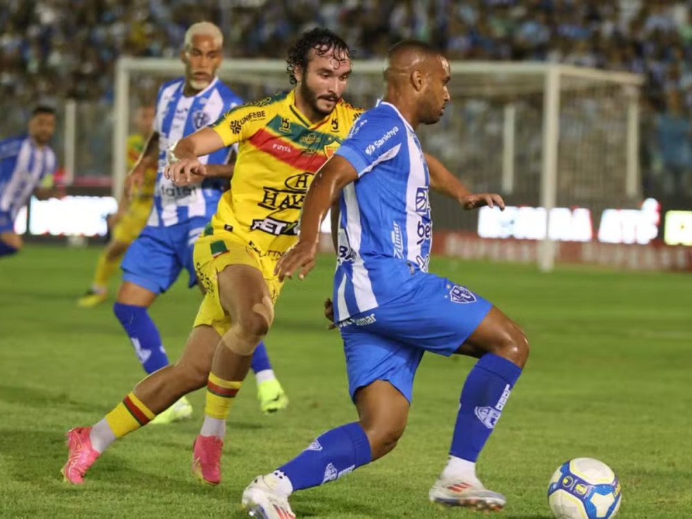 Brusque perde e está matematicamente rebaixado para a Série C do Campeonato Brasileiro 2025