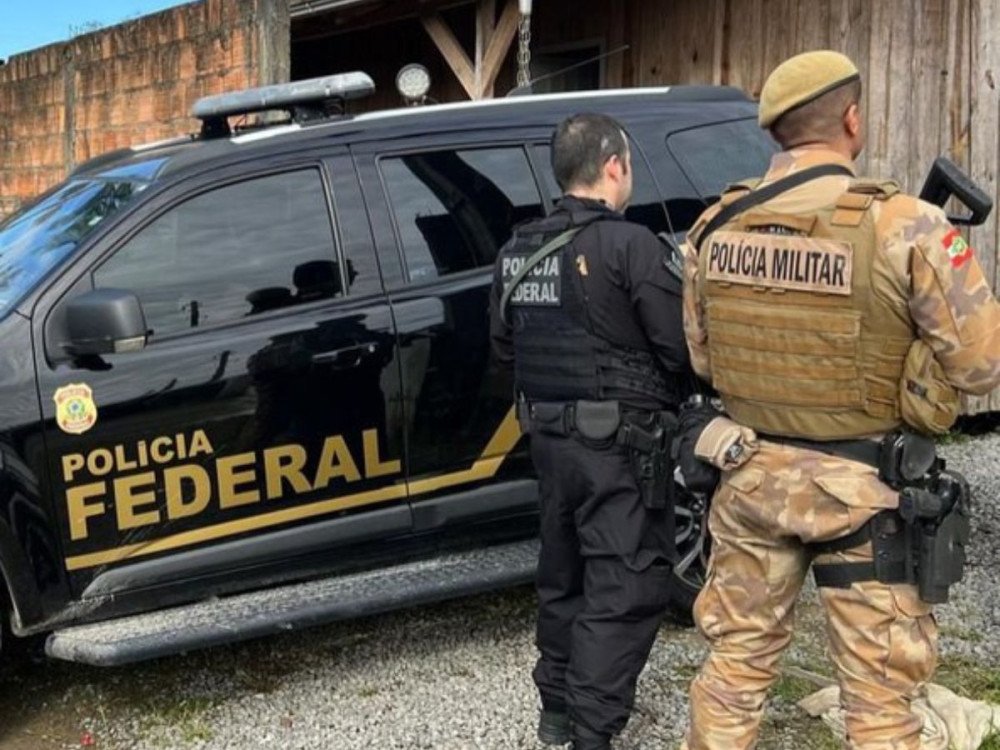 Polícias Federal e Militar realizam operação para combater grupo suspeito de furtar agências bancárias em SC
