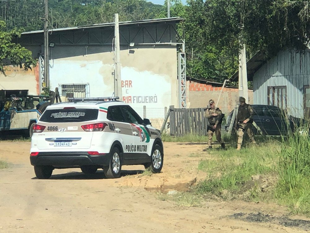 Vídeo: Dupla é presa após uma série de roubos em Rodeio
