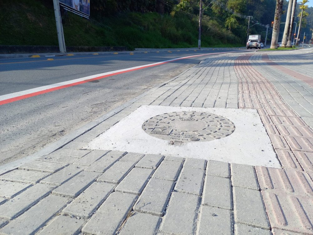 Manutenção de esgoto em duas regiões de Blumenau será realizada na próxima segunda