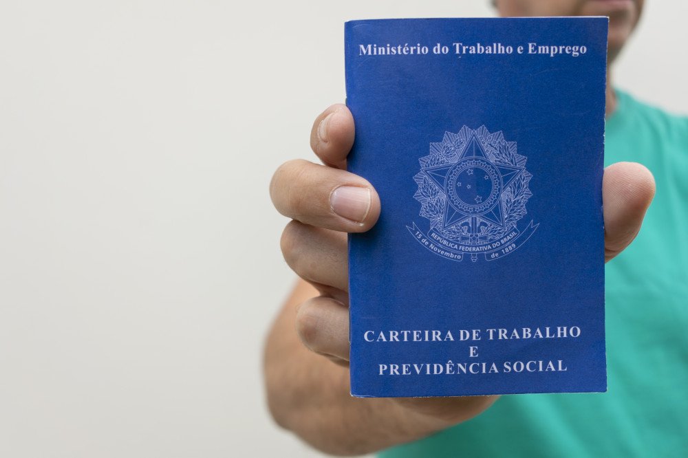 Taxa de desocupação de Santa Catarina cai para 2,8%, o menor percentual em 10 anos