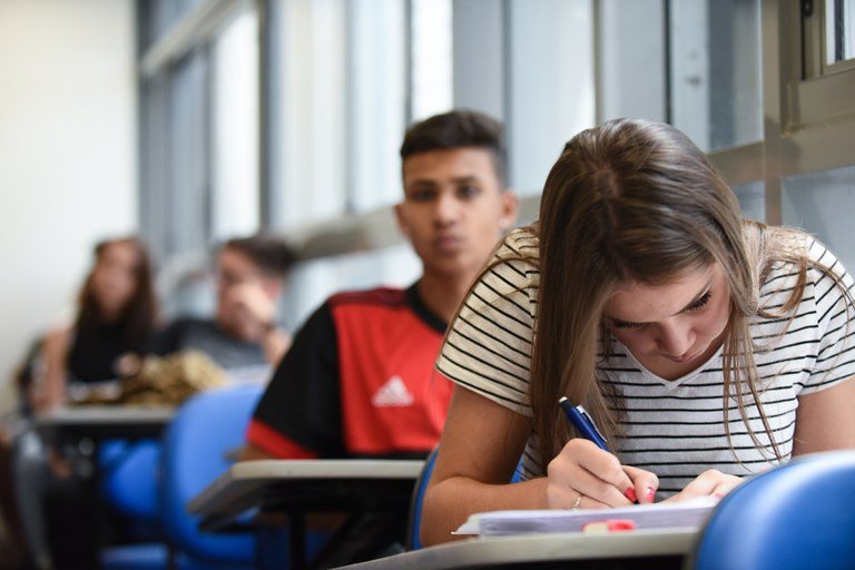 Estudante de ensino superior privado ainda pode se inscrever no Fies