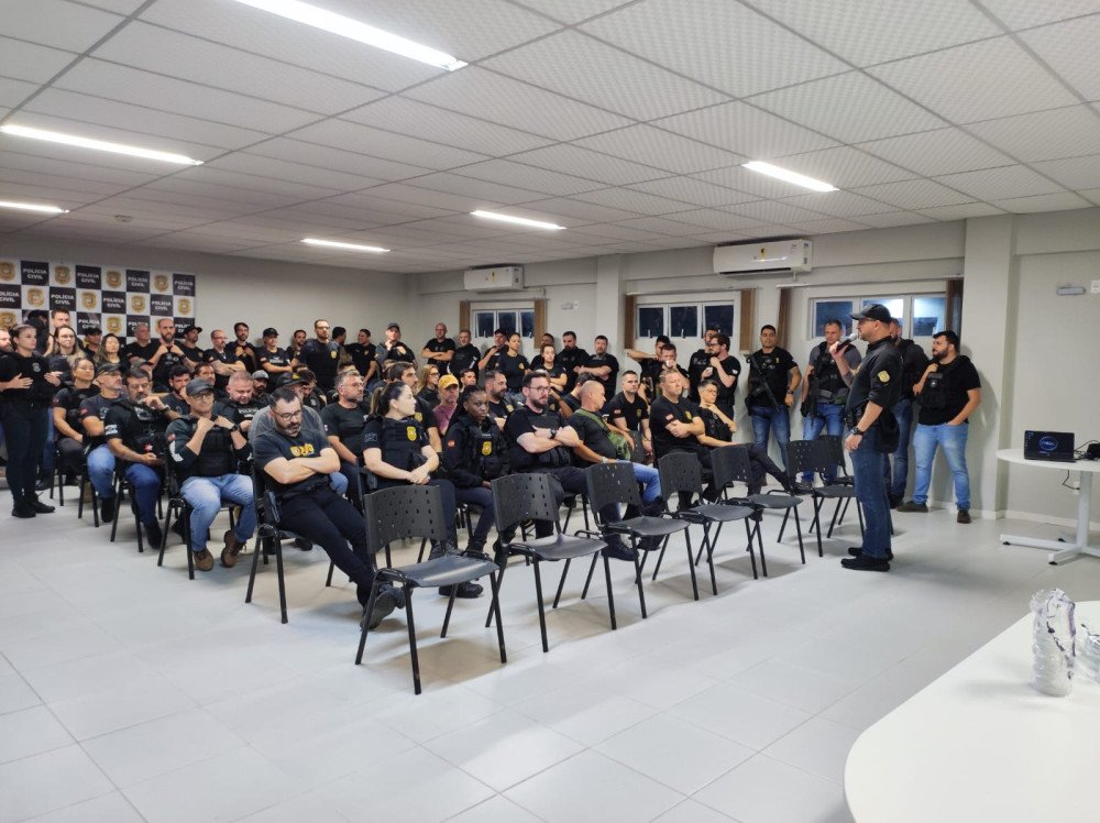 Megaoperação da Polícia Civil de SC bloqueia mais de R$ 1 bilhão em ativos financeiros e contas bancárias