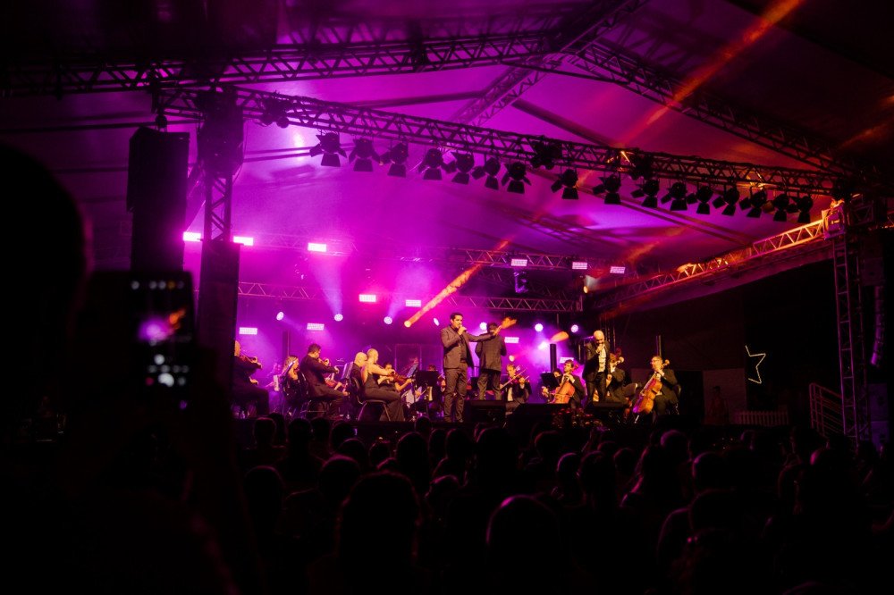 Programação natalina de Indaial começa na sexta-feira com espetáculo da Camerata Florianópolis