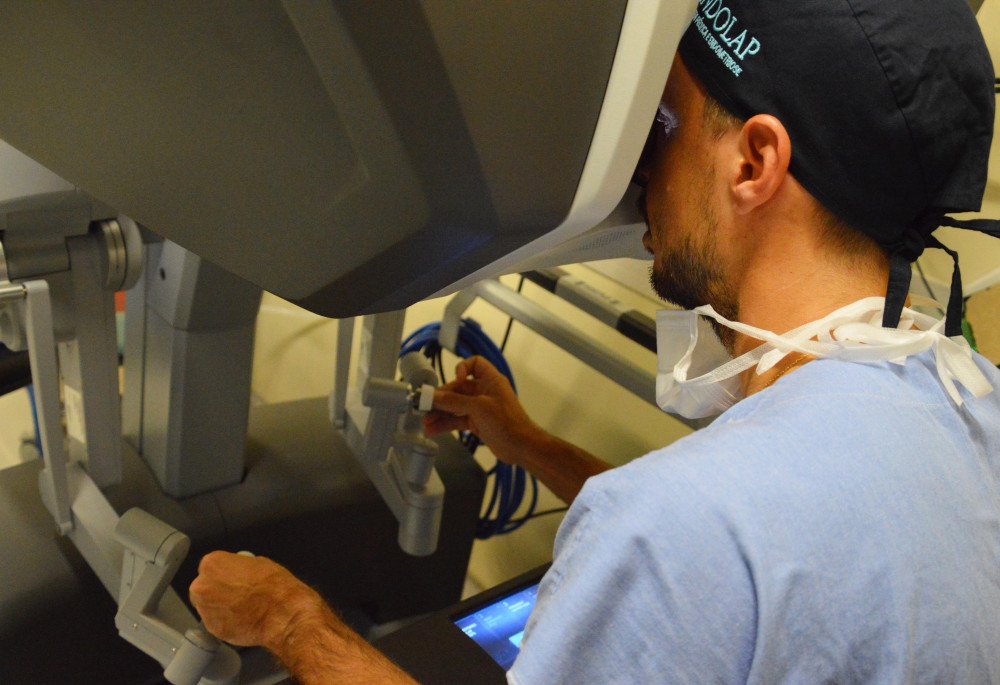 Hospital Santa Isabel de Blumenau realiza milésima cirurgia robótica