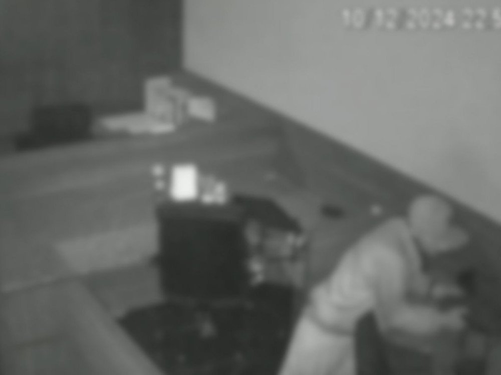 Furto em escritório de advocacia em Blumenau é registrado por câmeras de segurança