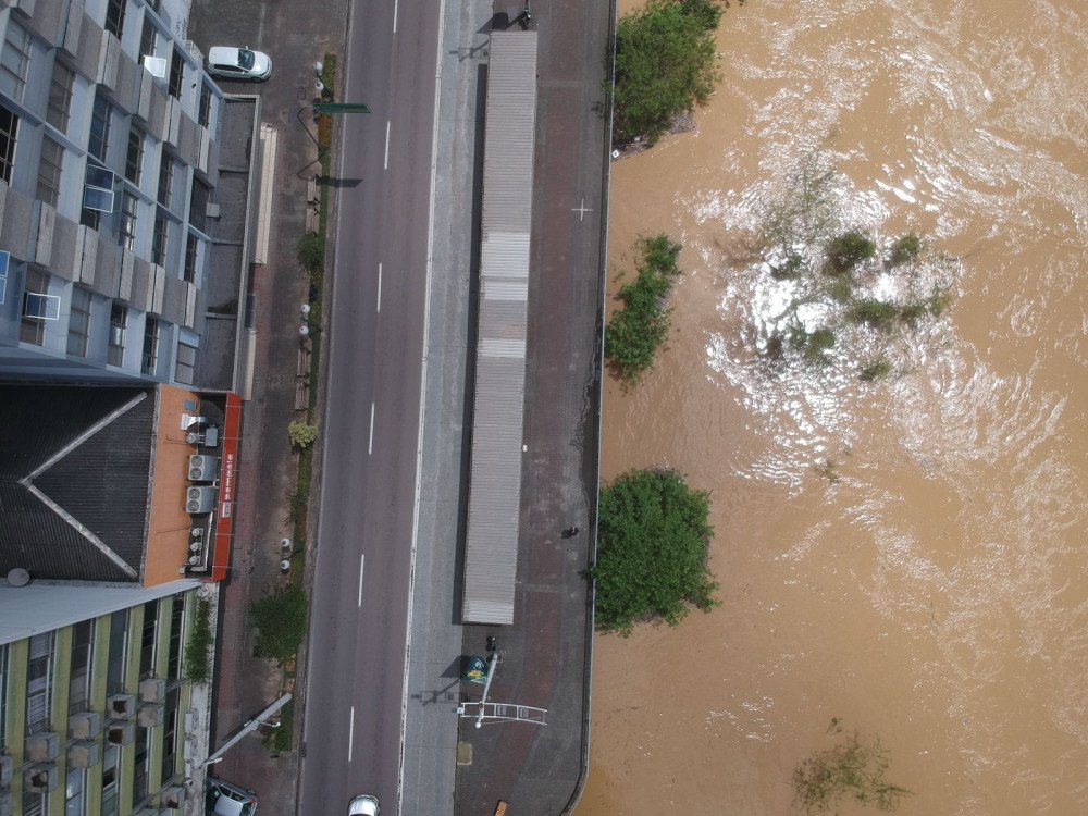 Blumenau revisará cotas de enchente e lança ferramenta para planejar rotas de fuga durante alagamentos