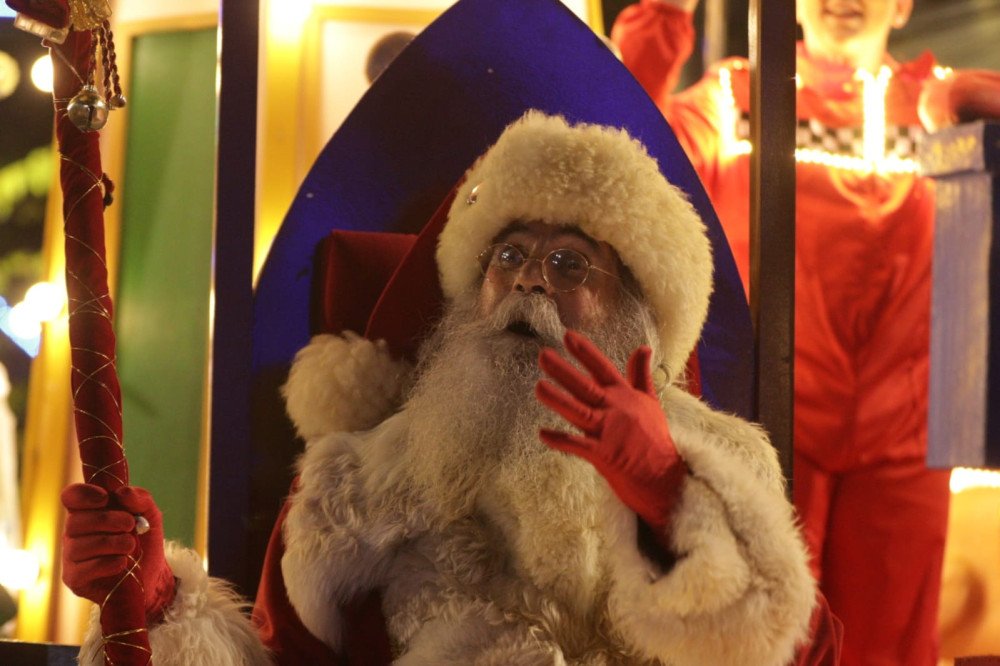 Fim de semana tem desfile de Natal em Blumenau; saiba mais