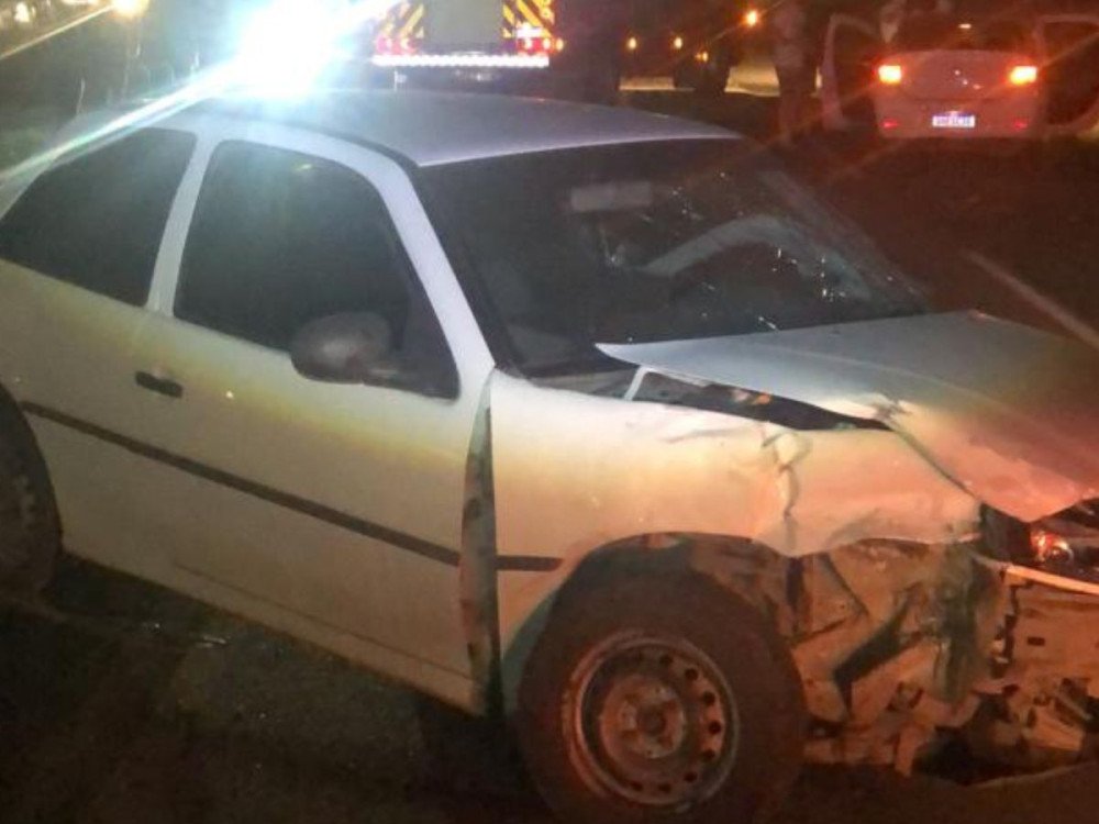 Acidente entre dois carros e caminhão deixa feridos na BR-470, em Pouso Redondo