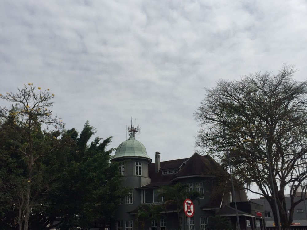 Sábado será nublado com chance de chuva em Blumenau