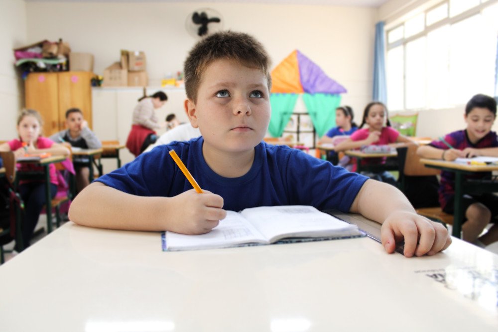 Santa Catarina implanta projeto piloto de alfabetização com o método IntraAct