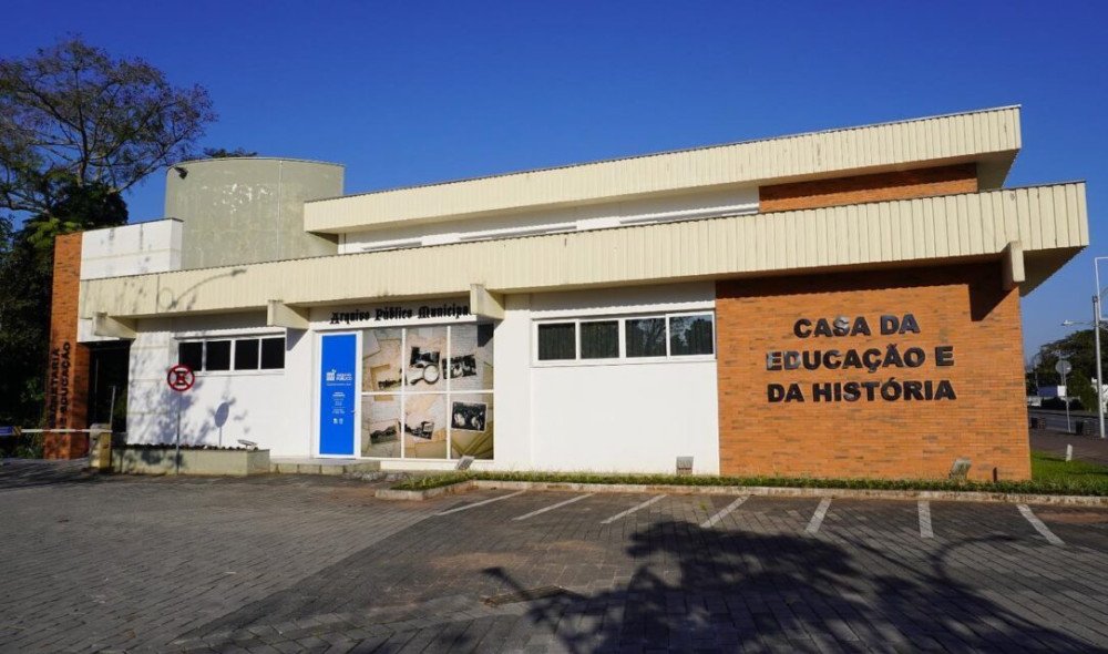 Ano letivo de 2025 em Timbó começa em fevereiro; secretarias das escolas abrem para regularização de matrículas