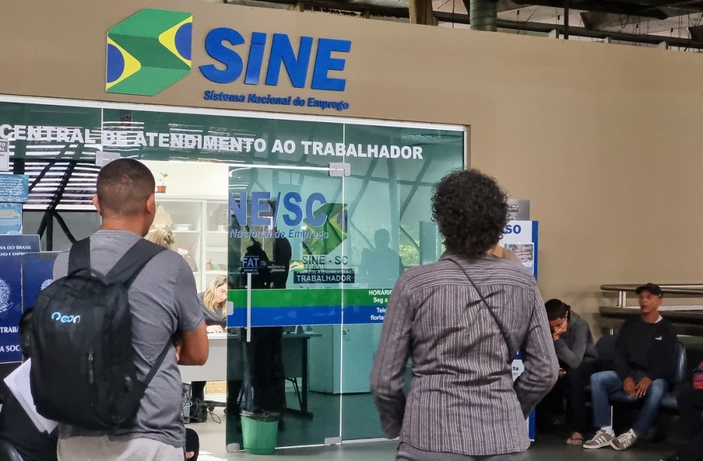 Sine SC encaminhou mais de 85 mil trabalhadores para vagas de emprego em 2024