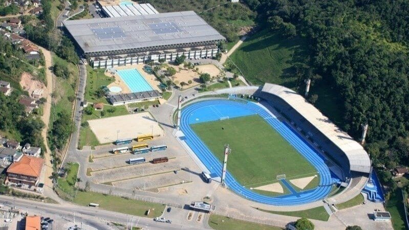 Emerson Luis. Esporte: Pressão