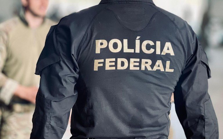 Polícia Federal e autoridades internacionais prendem foragido romeno acusado de homicídio em Balneário Camboriú