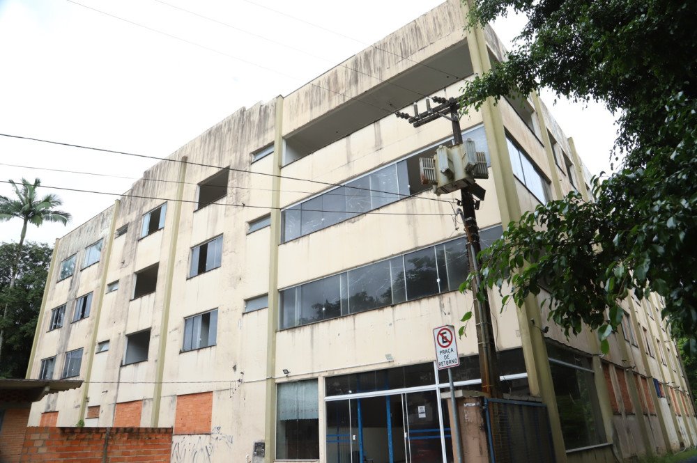 Em busca da sede própria, Câmara de Vereadores de Blumenau apresenta proposta ao prefeito Egidio; veja