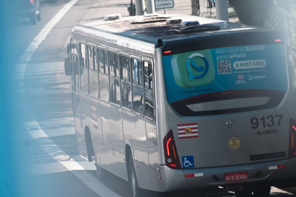 Tarifa de ônibus em Blumenau fica mais cara a partir desta segunda-feira; veja os novos valores