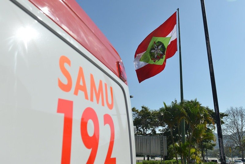 Ciclista sofre mal súbito e morre na SC-108 em Blumenau