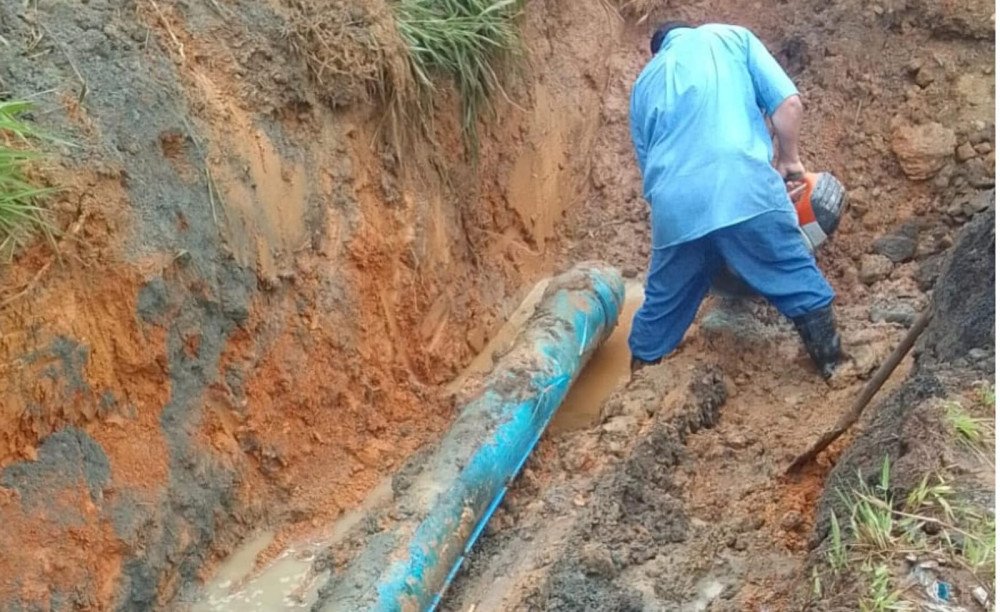Implantação de rede de água no Complexo Viário da Maike Andresen Deeke de Blumenau pode impactar trânsito neste sábado