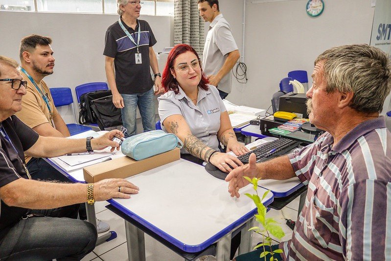 Descentralização da prefeitura de Blumenau realiza quase 3 mil atendimentos em primeira edição