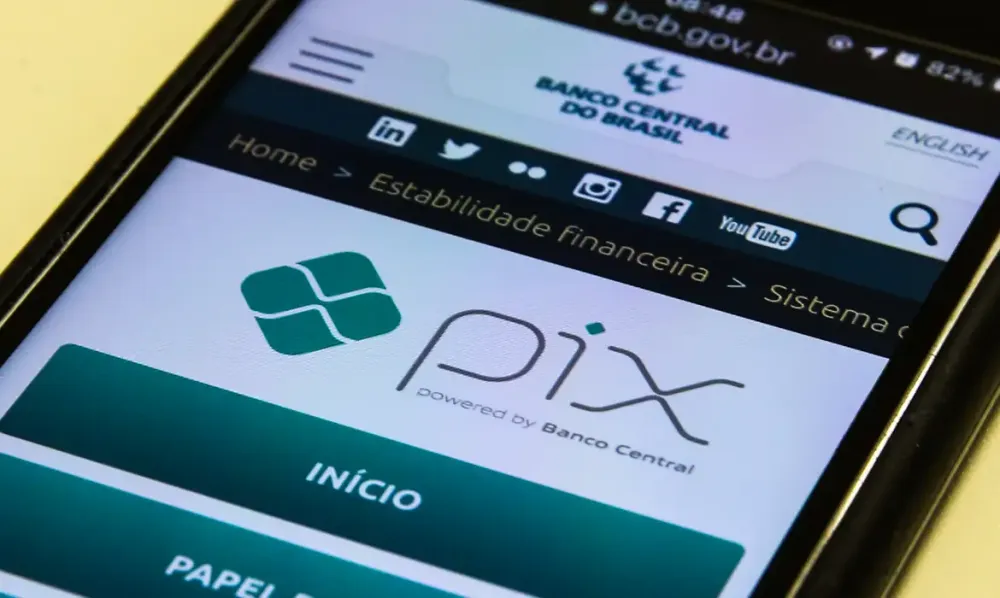 Pix por aproximação começa a valer nesta sexta-feira; entenda como irá funcionar