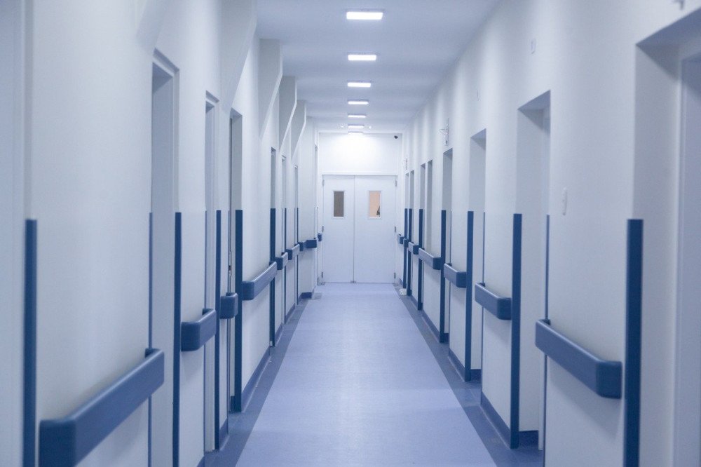 Santa Catarina garante direito à visita virtual para pacientes internados