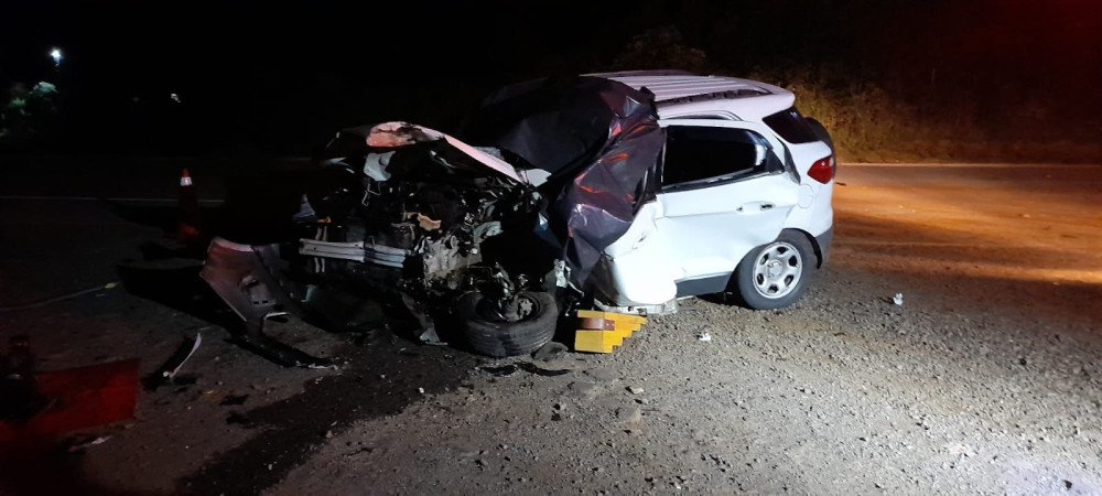 Grave acidente entre carro e caminhão deixa uma pessoa morta no Paraná; família era de Blumenau