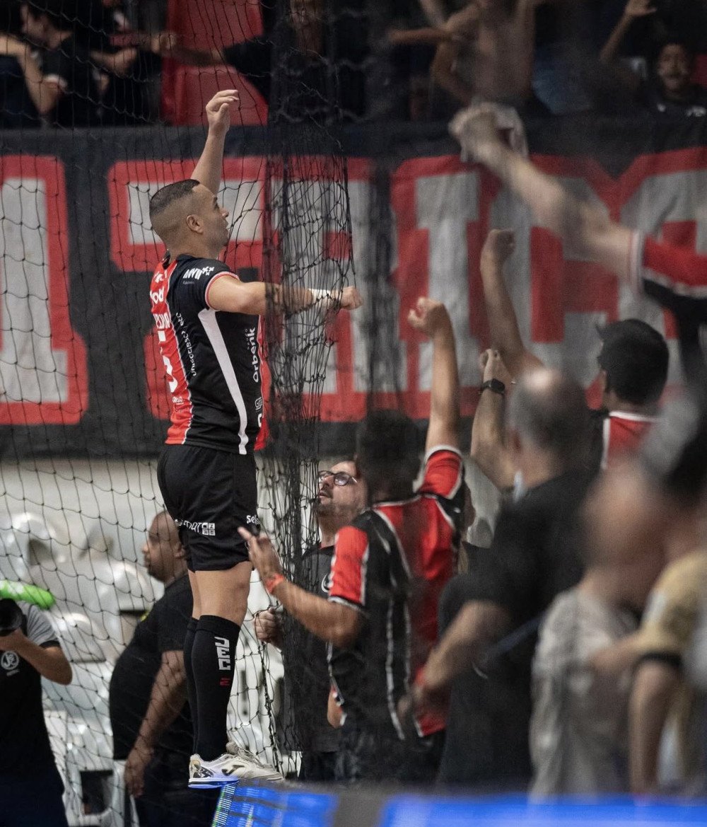 Joinville vence Supercopa e se classifica para a Libertadores da América de Futsal