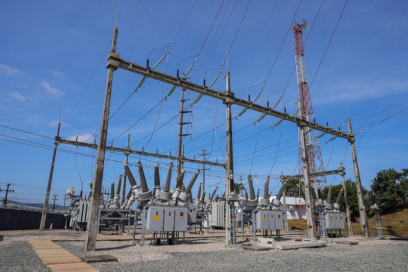 Mais de 34 mil unidades ficaram sem energia elétrica após temporal em Blumenau e região