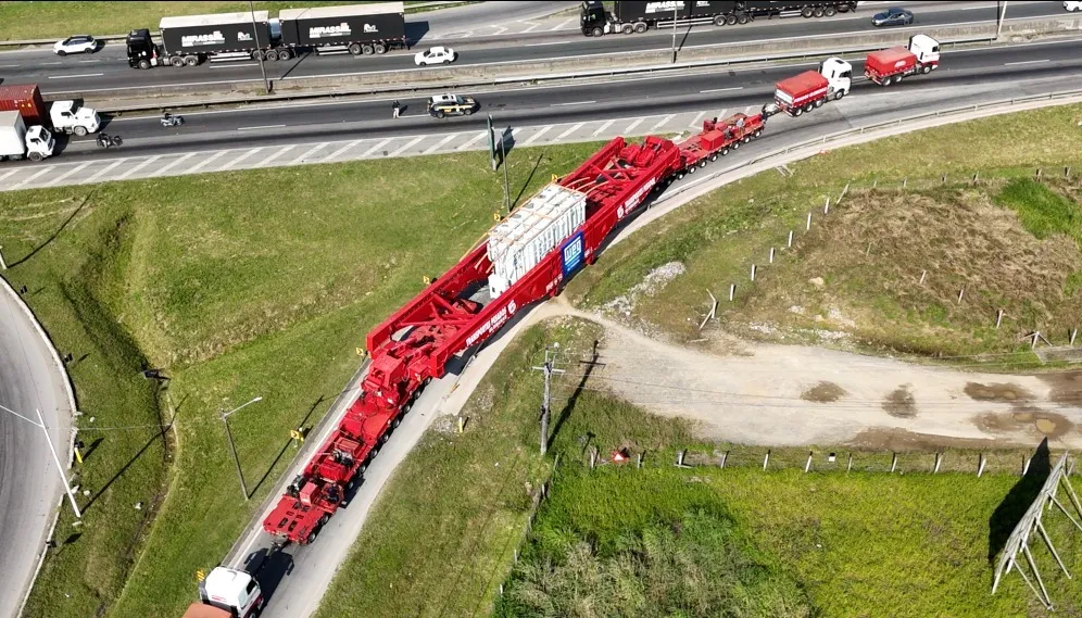 Transporte de transformador gigante vai afetar o trânsito entre Blumenau e Itajaí; veja quando 