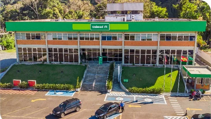 Prefeitura pode comprar prédio da Unimed para abrigar secretarias municipais; entenda