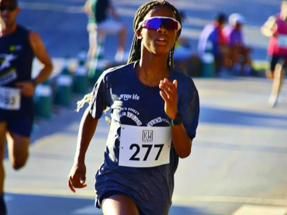 Atleta de Blumenau disputará Mundial de Atletismo Escolar sub-15 na Sérvia