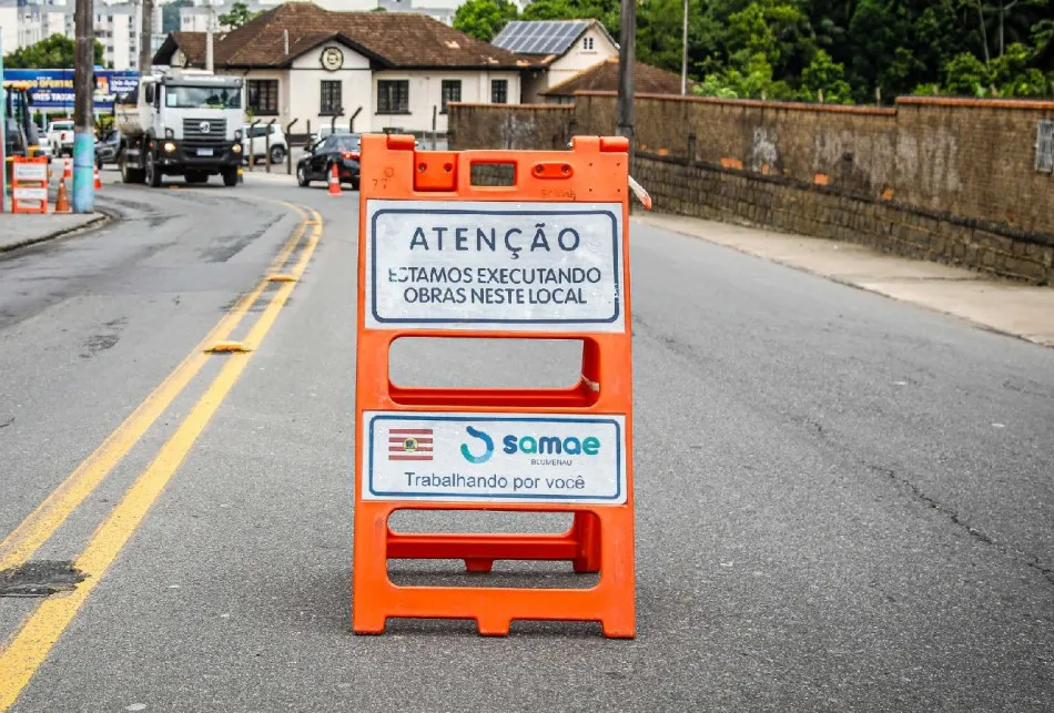 Empresa pede rescisão de contrato e serviços do Samae podem ser afetados em Blumenau