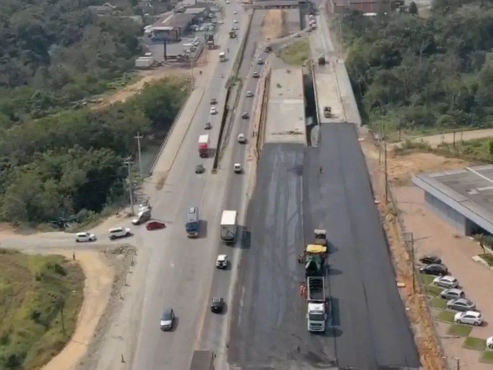 Vereadores de Blumenau aprovam moção pedindo retirada de tubulação da SCGÁS que atrasa duplicação da BR-470