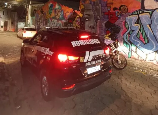 Polícia Civil prende lideranças de facção criminosa de SC, com mandados cumpridos em 13 cidades, incluindo Blumenau