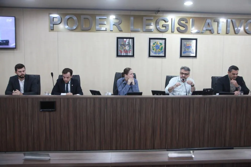 “Saímos frustrados”, diz vereador sobre reunião do reajuste da tarifa de esgoto de Blumenau; entenda