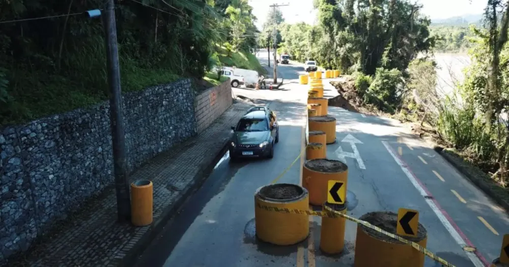 Defesa Civil solicita ajustes, e Blumenau envia nova versão de projeto para recuperar a rua Arnold Hemmer