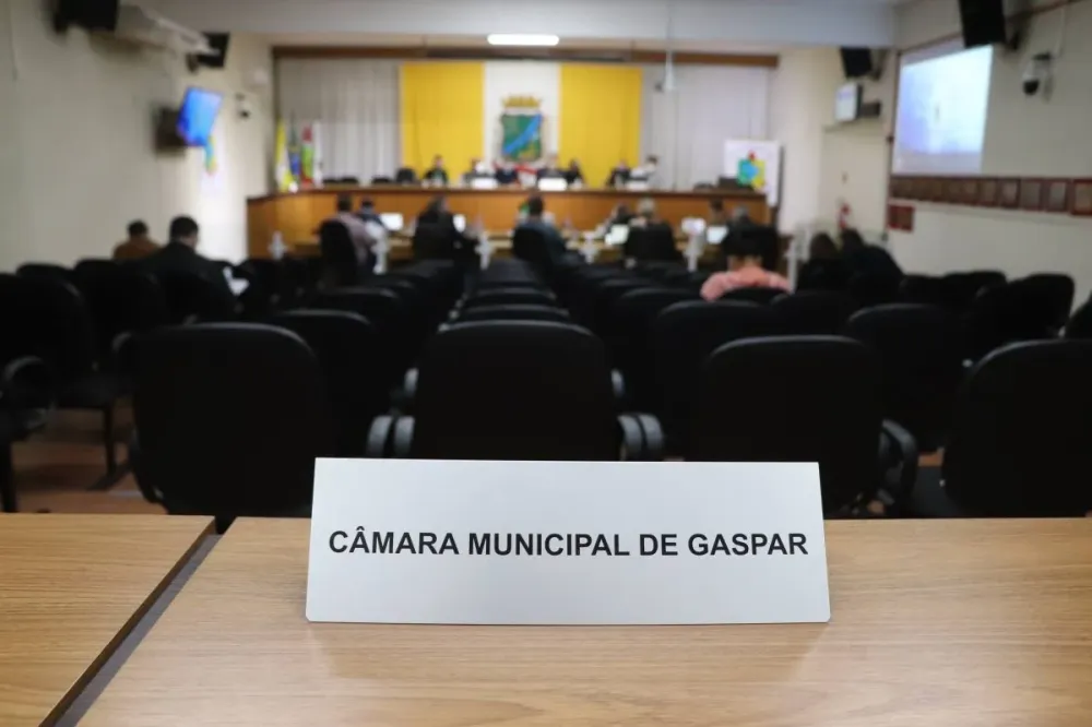 Vereadores de Gaspar aprovam projeto que proíbe inauguração de obras inacabadas