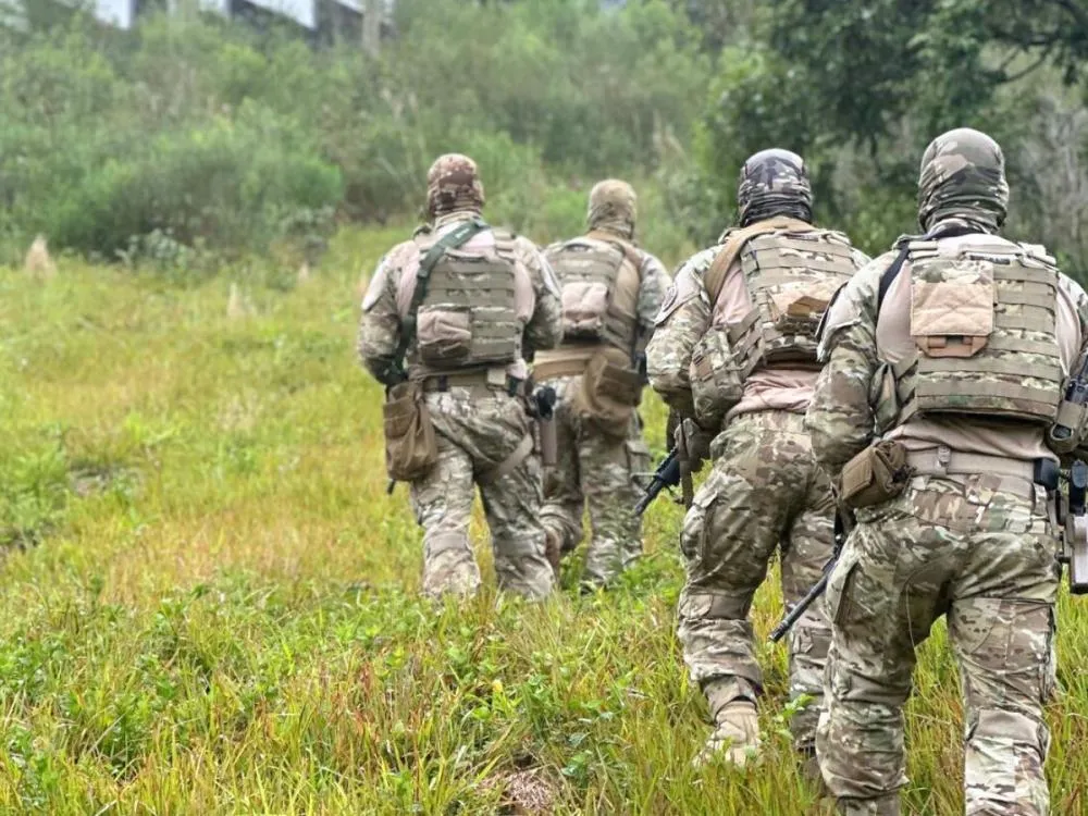 Centro de Camboriú vira cenário de ação policial em simulação de roubo a banco