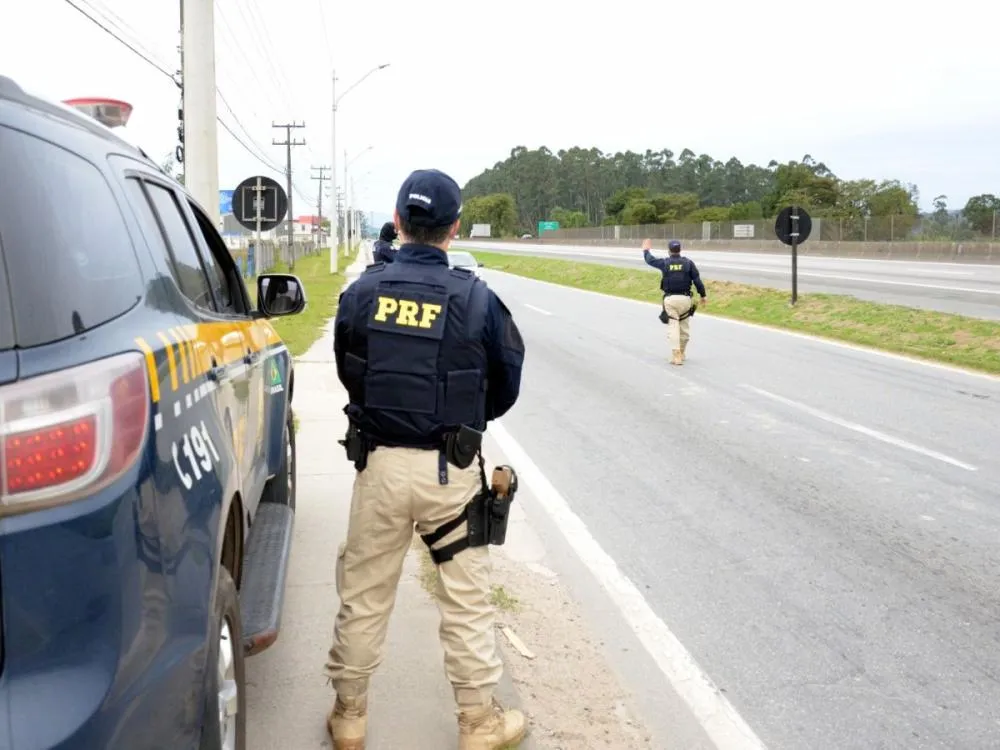 PRF inicia Operação Corpus Christi em SC com foco em segurança nas rodovias federais