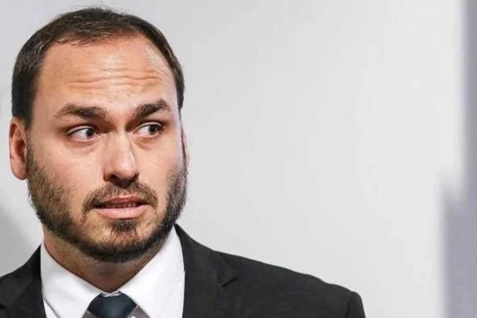 O indiciamento e a candidatura ao Senado