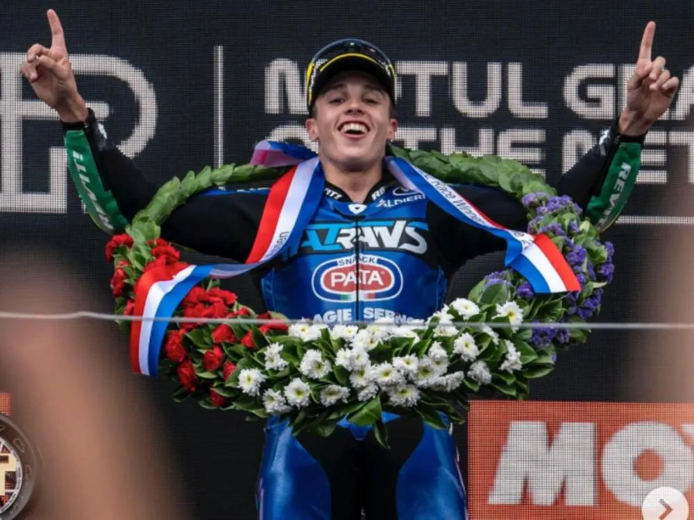 Marc Márquez domina Assen e Diogo Moreira faz história na Moto2