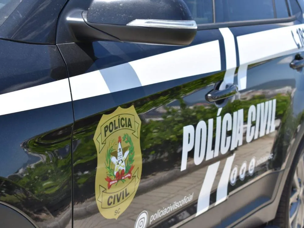 Polícia Civil prende homem investigado por triplo homicídio em Ilhota