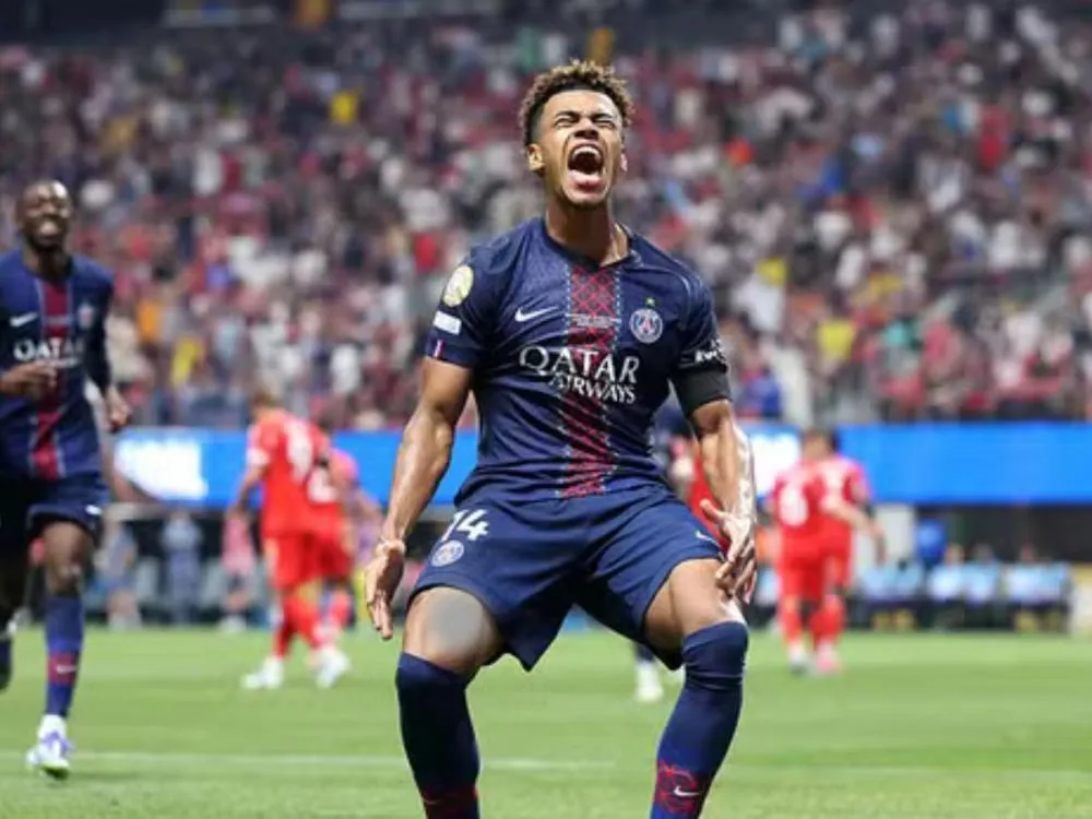 PSG vence Bayern de Munique por 2 a 0 e está na semi-final