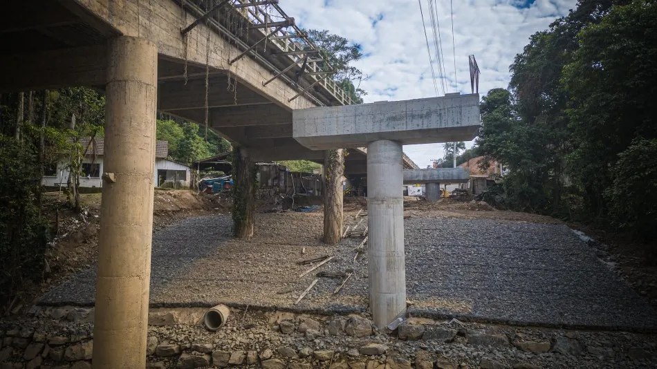 Ponte Santa Catarina será interditada neste fim de semana para lançamento de vigas; trânsito e linhas de ônibus terão mudanças