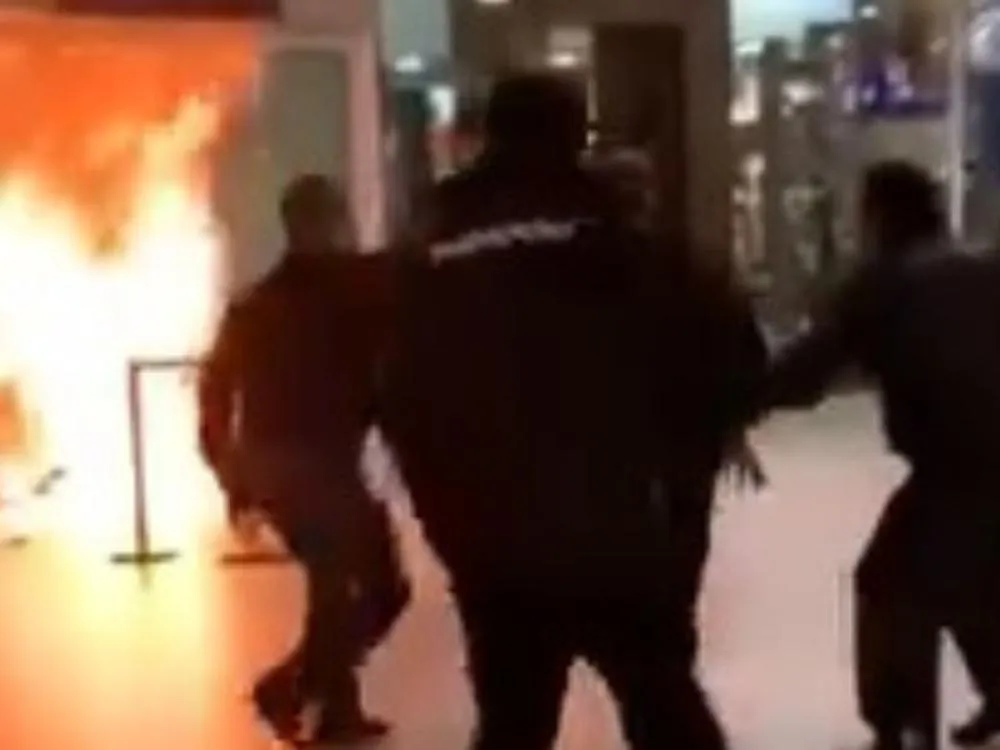 Homem incendeia lotérica no Floripa Shopping e quatro pessoas feridas